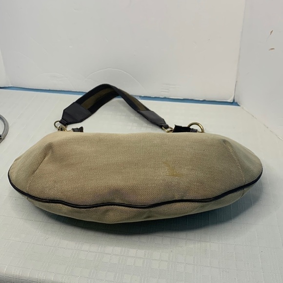 Gucci sherry line handbag. - Picture 6 of 16